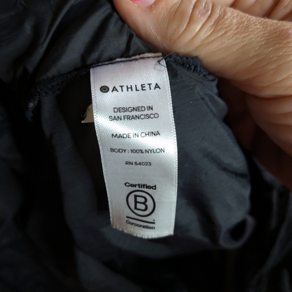 Athleta Medium Black Thin Full Zip Hooded Travel Jacket - Picture 4 of 10